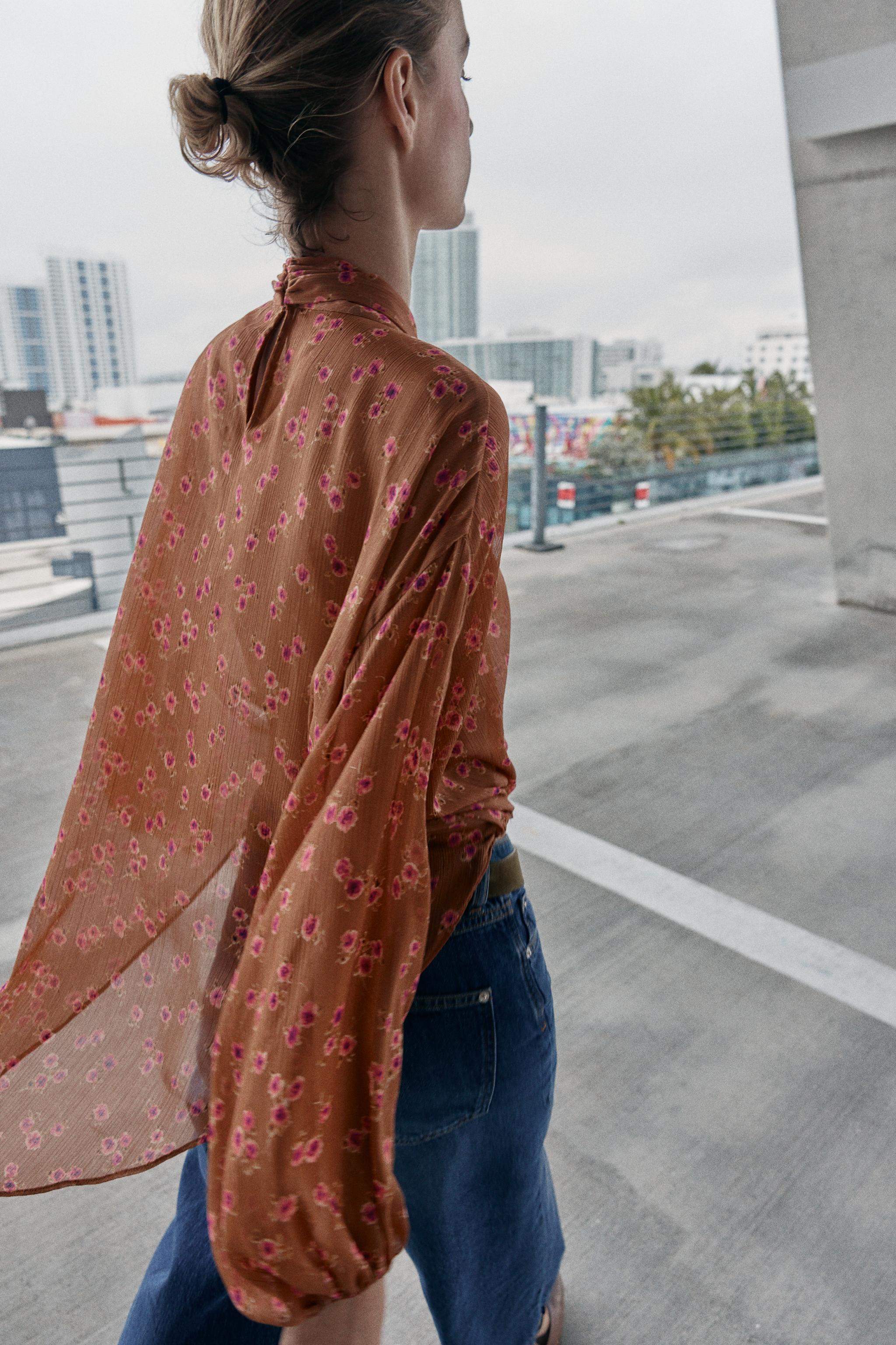 BOW PRINT SHIRT